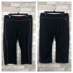 New Balance Capri Workout Leggings Size L